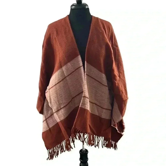 American Eagle Rust Striped Fringe Poncho Shawl Size One Size - Picture 1 of 8